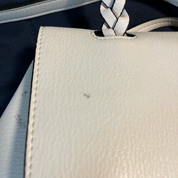 Reposh Beautiful Simply Noelle white with black trim large purse. - Picture 10 of 13